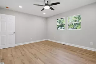 329 Amherst Dr, Spartanburg, SC 29306 - Photo 10