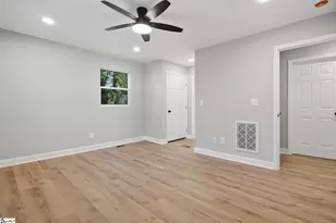 329 Amherst Dr, Spartanburg, SC 29306 - Photo 16