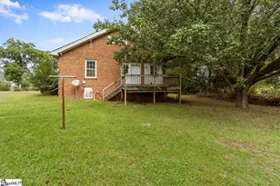 92 4th St, Greenwood, SC 29646 - Photo 10