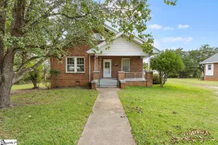 92 4th St, Greenwood, SC 29646 - Photo 1