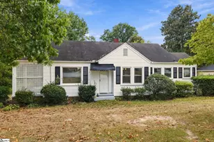 100 Bob White Ln, Taylors, SC 29687 - Photo 2