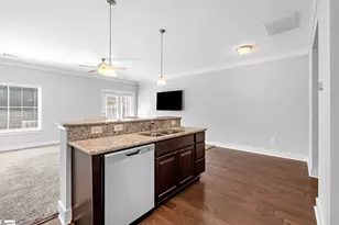 765 Elmbrook Dr, Simpsonville, SC 29681 - Photo 12