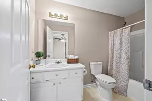553 Memorail Dr Ext, Greer, SC 29651 - Photo 14