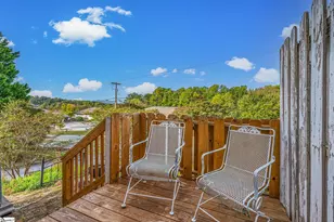 553 Memorail Dr Ext, Greer, SC 29651 - Photo 16
