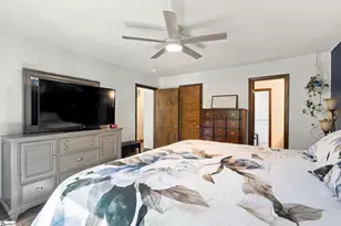 401 Sugar Creek Ln, Greer, SC 29650 - Photo 16