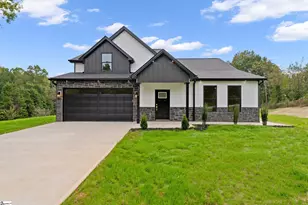 202 Fraley Dr, Inman, SC 29349 - Photo 1