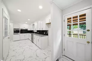 14 Heathwood Cir, Taylors, SC 29687 - Photo 8