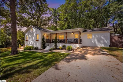 2 Prancer Avenue, Greenville, SC 29605 - Photo 2