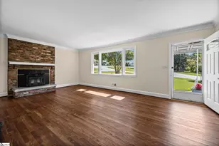 30 Primrose Ln, Greenville, SC 29607 - Photo 8