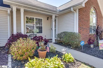306 Woodruff Park Lane, Simpsonville, SC 29681 - Photo 2