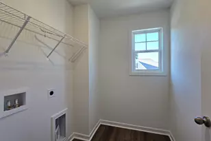 13 Halsey St, Central, SC 29630 - Photo 12