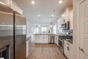 26 Woodcroos Dr, Simpsonville, SC 29681 - Photo 10