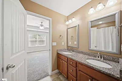 502 E Heatherstone Lane, Roebuck, SC 29376 - Photo 16