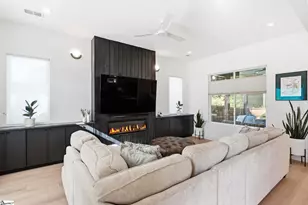102 Frank St, Greenville, SC 29601 - Photo 10