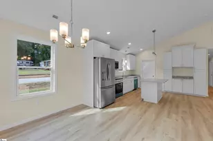 101 Alco St, Greenville, SC 29609 - Photo 6