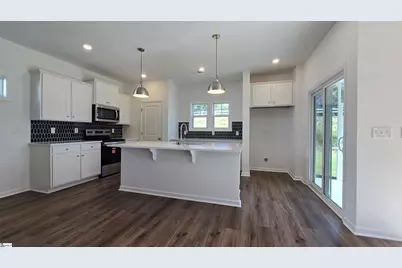 28 Halsey Street, Central, SC 29630 - Photo 2