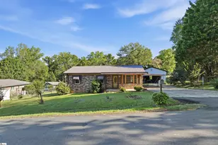 37 Theodore Cir, Greenville, SC 29611 - Photo 2