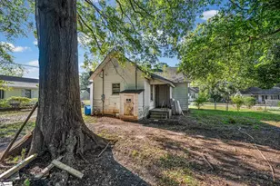 12 Stevens St, Laurens, SC 29360 - Photo 6