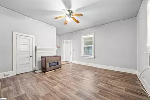 12 Stevens St, Laurens, SC 29360 - Photo 8