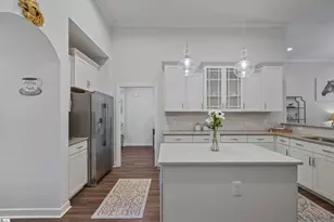 217 Holstein Ct, Fountain Inn, SC 29644 - Photo 8