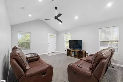 25 Jehue Street, Williamston, SC 29697 - Photo 6