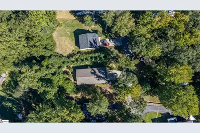 122 W Baker Street, Pickens, SC 29671 - Photo 26