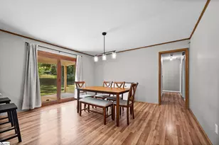 120 Kingston Dr, Laurens, SC 29360 - Photo 10