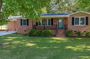 120 Kingston Dr, Laurens, SC 29360 - Photo 1