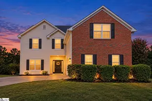 19 Druid Hill Ct, Simpsonville, SC 29681 - Photo 1