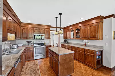 225 E Shallowstone Road, Greer, SC 29650 - Photo 8