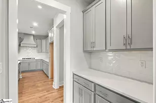 7 Bramall Dr, Greer, SC 29651 - Photo 6