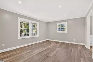 109 Broadford Rd, Greenville, SC 29615 - Photo 6