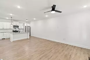 350 W Caroline St, Greenville, SC 29611 - Photo 8