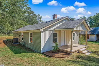 131 Sycamore Street, Pacolet, SC 29372 - Photo 2