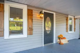 284 Pumpkintown Hwy, Pickens, SC 29671 - Photo 2