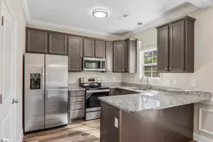 69 Cambridge Dr, Greenville, SC 29605 - Photo 18