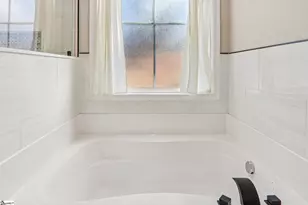 69 Cambridge Dr, Greenville, SC 29605 - Photo 30