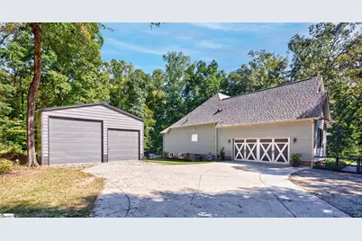 247 Coachman Drive, Simpsonville, SC 29681 - Photo 6