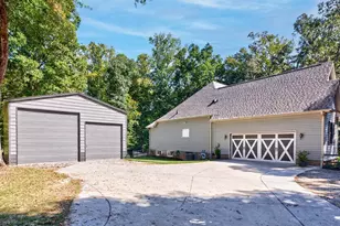 247 Coachman Dr, Simpsonville, SC 29681 - Photo 6