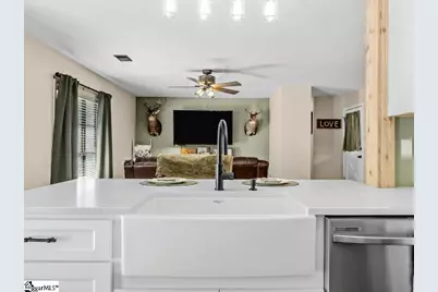 807 Glenn Springs Road, Pacolet, SC 29372 - Photo 14