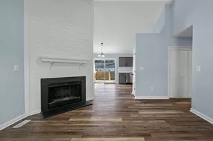 410 Fairdale Dr, Simpsonville, SC 29681 - Photo 6