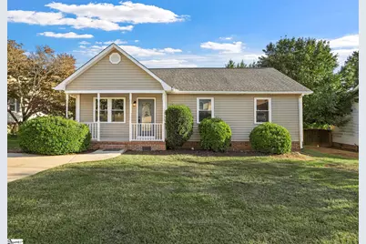 410 Fairdale Drive, Simpsonville, SC 29681 - Photo 2