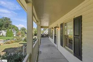 202 Bright Water Ln, Greenville, SC 29609 - Photo 4