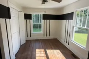 608 W Buford St, Gaffney, SC 29341 - Photo 8