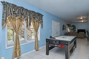 300 Bellarine Dr, Greenville, SC 29605 - Photo 26