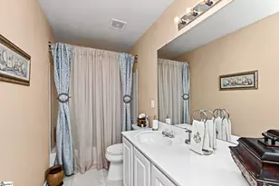 300 Bellarine Dr, Greenville, SC 29605 - Photo 18