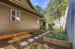 418 Old Rockhouse Rd, Greenville, SC 29609 - Photo 36