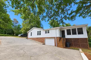 2817 Anderson Rd, Greenville, SC 29611 - Photo 2