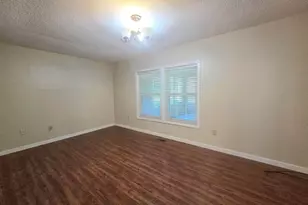 2817 Anderson Rd, Greenville, SC 29611 - Photo 12