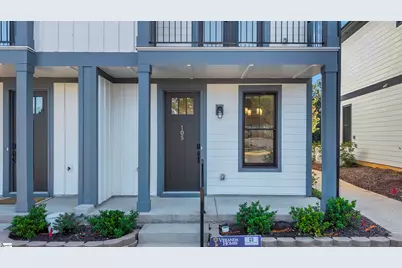 9 Hawthorne Lane, Greenville, SC 29605 - Photo 2